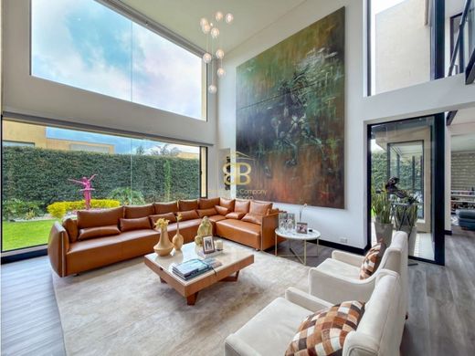 Luxus-Haus in Cota, Departamento de Cundinamarca