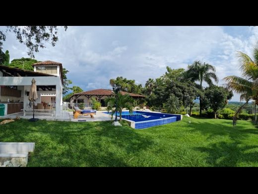 Luxury home in Tuluá, Departamento del Valle del Cauca