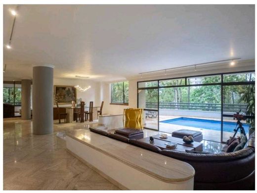 아파트 / 메데인, Medellín