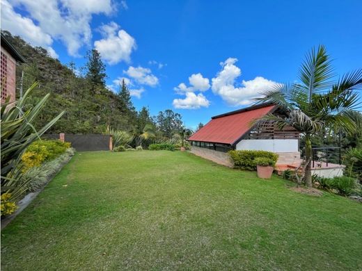 Элитный дом, Envigado, Departamento de Antioquia