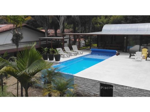 Casa de campo en Retiro, Departamento de Antioquia