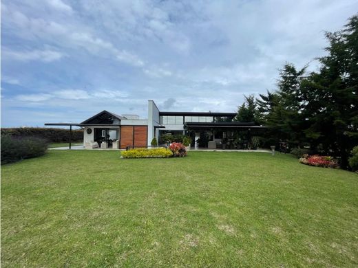 منزل ريفي ﻓﻲ Carmen de Viboral, El Carmen de Viboral