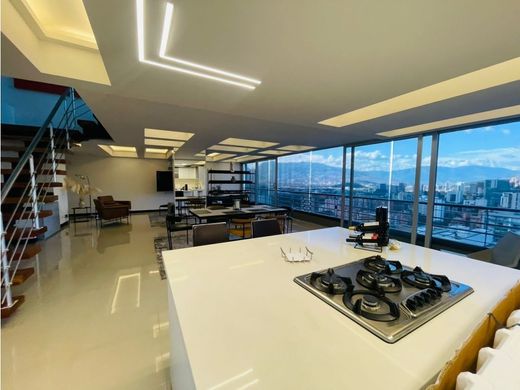 펜트하우스 / 메데인, Medellín