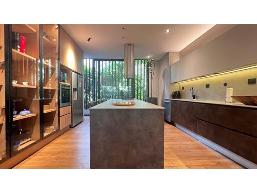 メデリン, Medellínのアパートメント