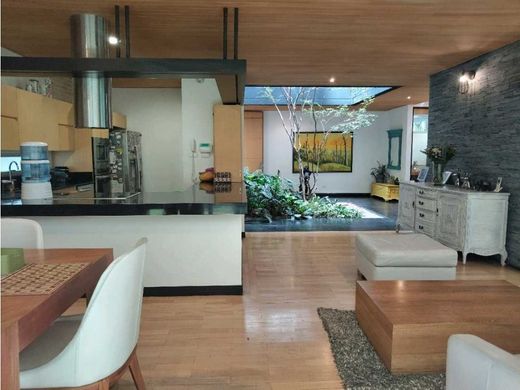 Luxe woning in Envigado, Departamento de Antioquia