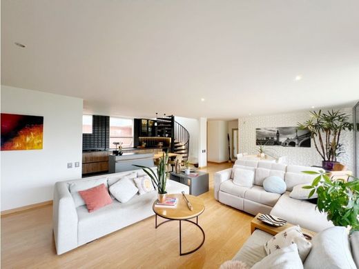 Apartment / Etagenwohnung in Medellín, Departamento de Antioquia