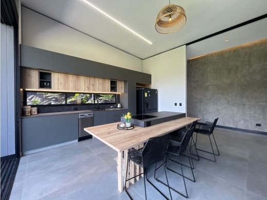 Luxury home in Rionegro, Departamento de Antioquia