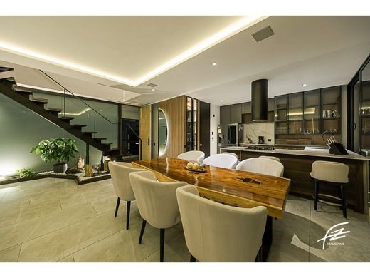 Ρετιρέ σε Μεδεγίν, Medellín