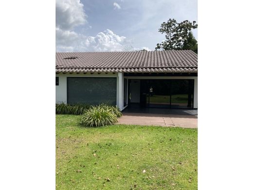 Casale a Retiro, Departamento de Antioquia