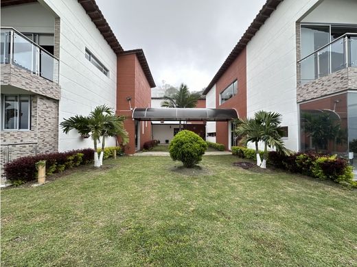 Luxus-Haus in Bello, Departamento de Antioquia