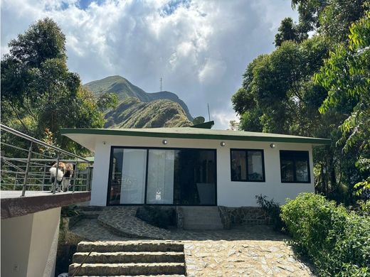 Casa di lusso a Copacabana, Departamento de Antioquia