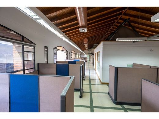 Офис, Медельин, Medellín