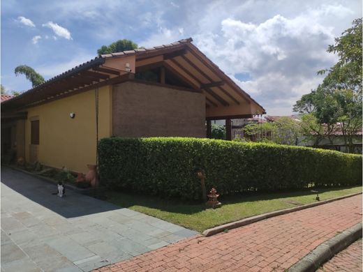 Casa de campo - La Estrella, Departamento de Antioquia