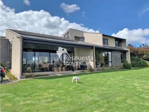 Πολυτελή κατοικία σε Envigado, Departamento de Antioquia