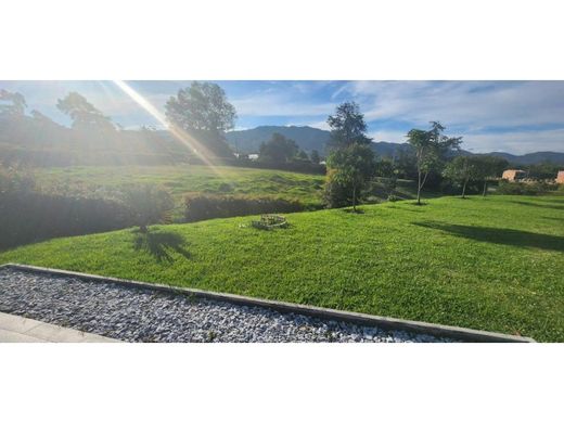 컨트리하우스 / La Ceja, Departamento de Antioquia