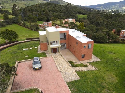 Luksusowy dom w La Calera, Departamento de Cundinamarca