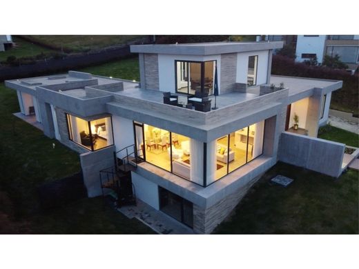 منزل ريفي ﻓﻲ Chía, Departamento de Cundinamarca