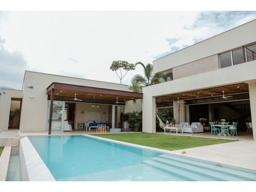 Casale a Cali, Departamento del Valle del Cauca