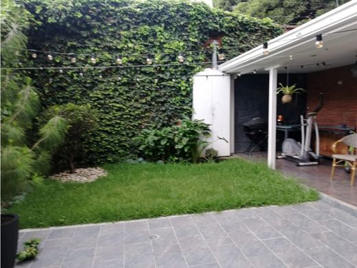 Luxury home in Bogotá, Bogotá  D.C.