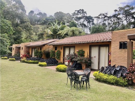 Country House in Retiro, Departamento de Antioquia