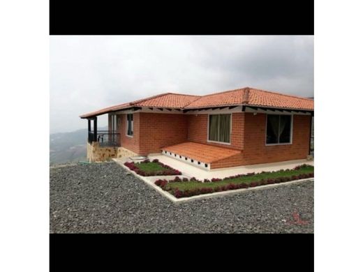 Luxus-Haus in Yumbo, Departamento del Valle del Cauca