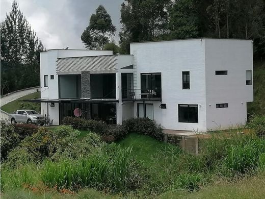Country House in Envigado, Departamento de Antioquia