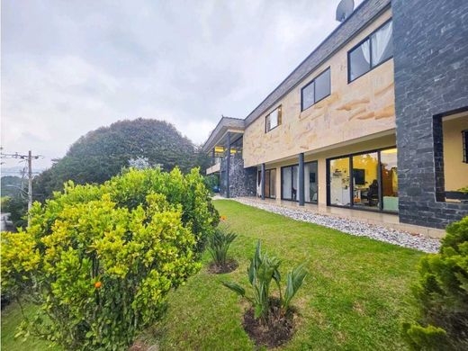 Casale a Envigado, Departamento de Antioquia