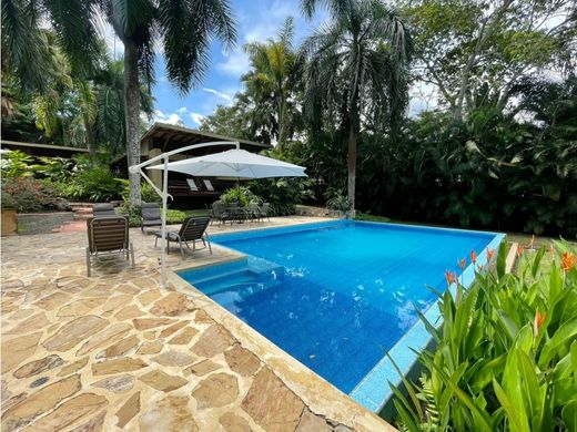 Country House in Anapoima, Cundinamarca