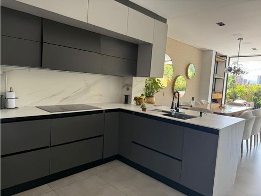 Envigado, Departamento de Antioquiaの高級住宅