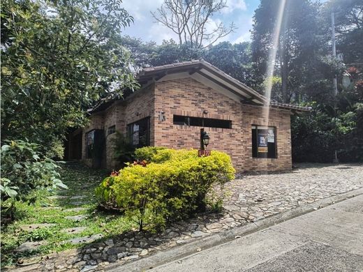 Luxe woning in Envigado, Departamento de Antioquia