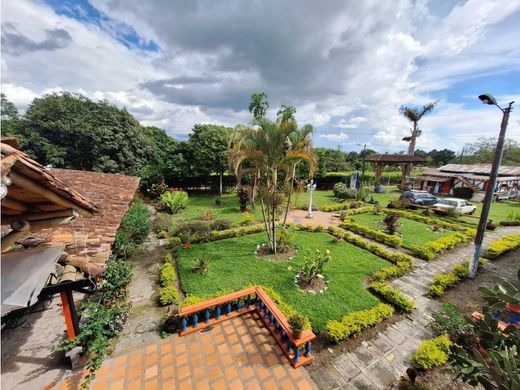 ﻓﻨﺪﻕ ﻓﻲ Armenia, Quindío Department