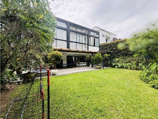 Casa de campo en Retiro, Departamento de Antioquia