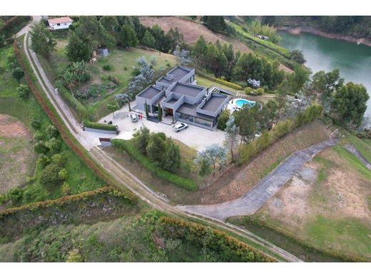 Загородный Дом, Guatapé, Departamento de Antioquia