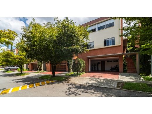 Casa de lujo en Envigado, Departamento de Antioquia