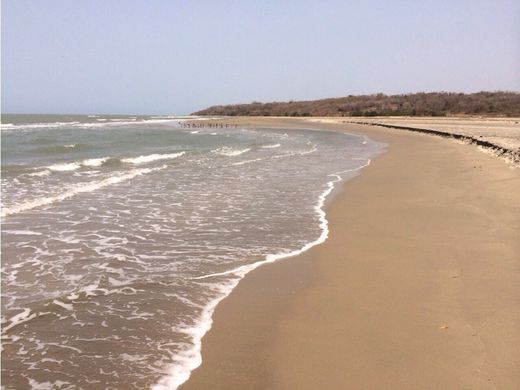 Land in Santa Catalina, Departamento de Bolívar