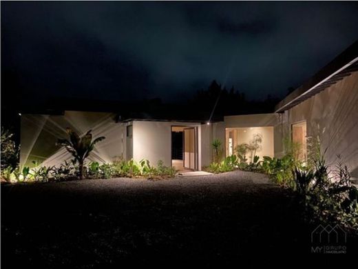Country House in Retiro, Departamento de Antioquia