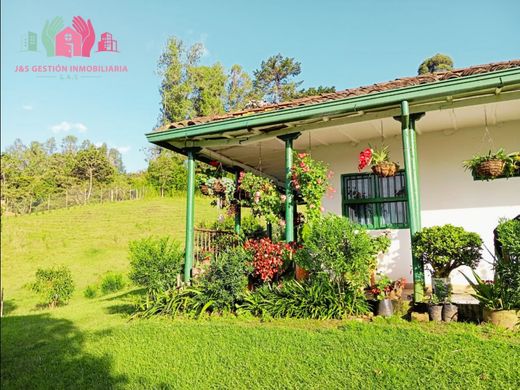 Cortijo o casa de campo en La Ceja, Departamento de Antioquia