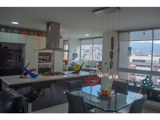 Piso / Apartamento en Medellín, Departamento de Antioquia