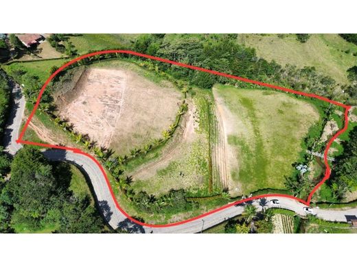 Αγροτεμάχιο σε Marinilla, Departamento de Antioquia