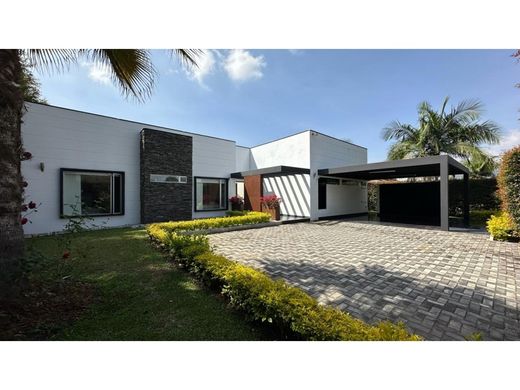 منزل ريفي ﻓﻲ Rionegro, Departamento de Antioquia