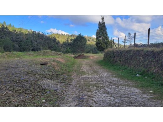 Terreno a Envigado, Departamento de Antioquia