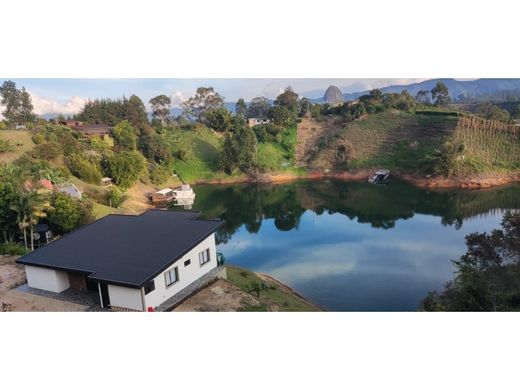 Casa de campo en El Peñol, Yarumal