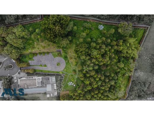 ‏קרקע ב  מדיין
, Medellín