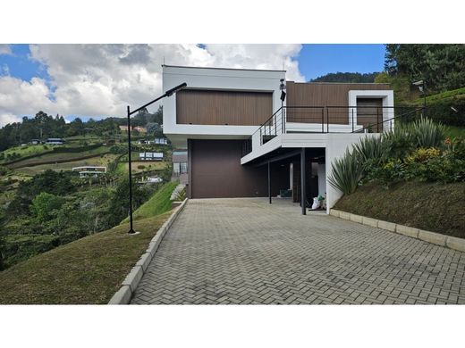 Casa de luxo - Envigado, Departamento de Antioquia