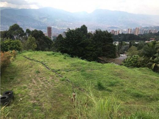 Terreno en Medellín, Departamento de Antioquia