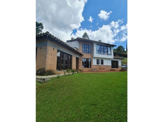 Casa de campo en La Estrella, Departamento de Antioquia