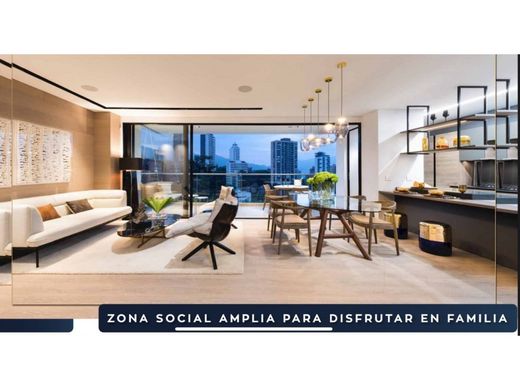 Apartment / Etagenwohnung in Medellín, Departamento de Antioquia