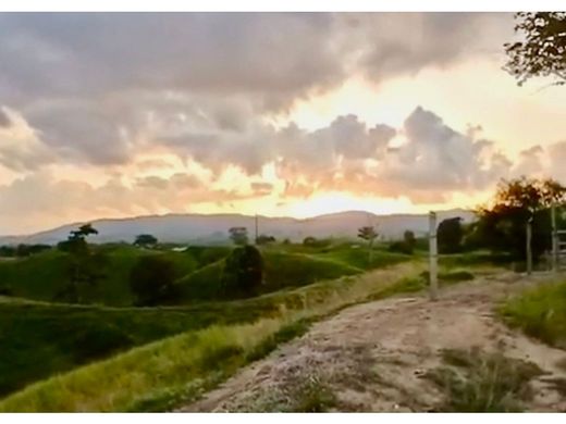 Farmhouse in Puerto Berrío, Departamento de Antioquia