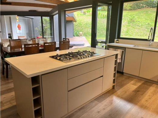 Köy evi Retiro, Departamento de Antioquia