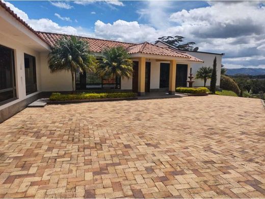 Luxus-Haus in La Ceja, Departamento de Antioquia